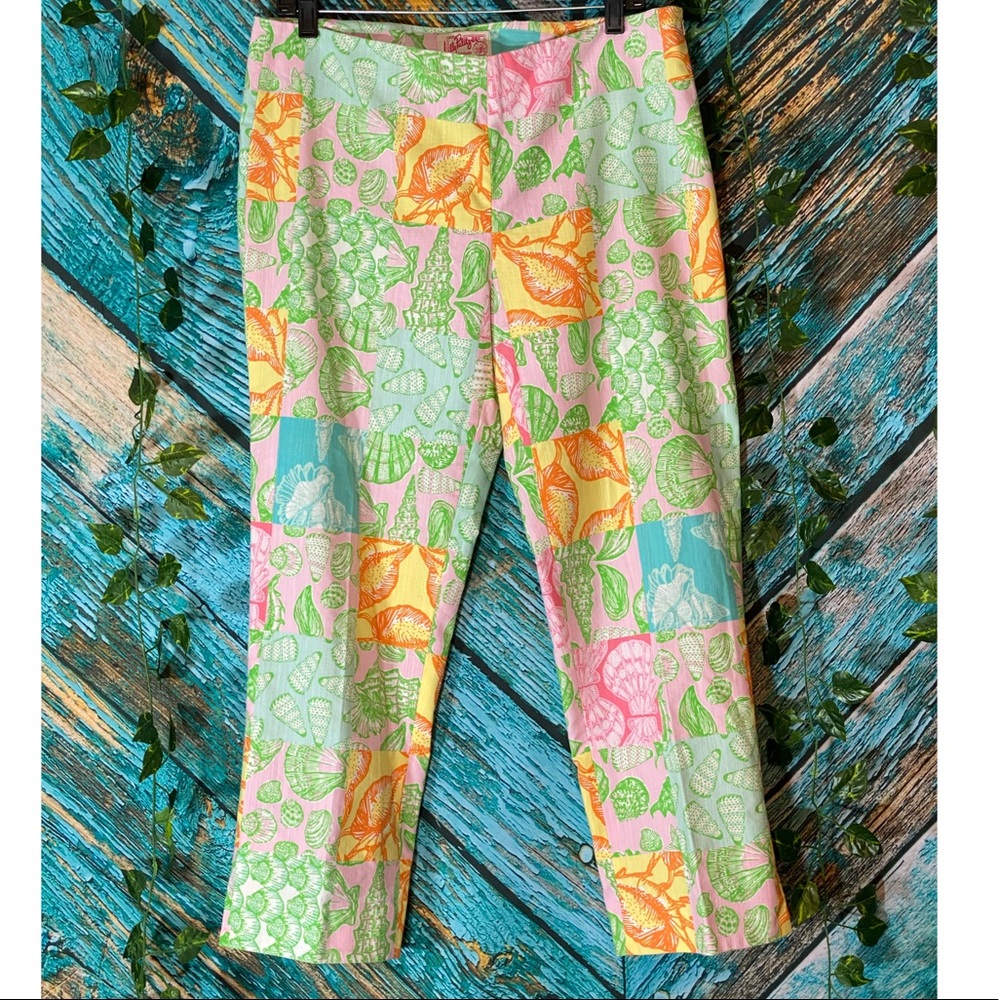 Lilly Pulitzer What The Shell Patch Print Capris - image 1